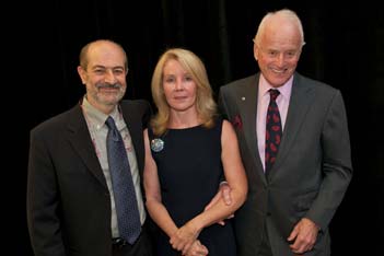 Mark Bernstein with Vera Wilkins and Peter Munk (from left to right)